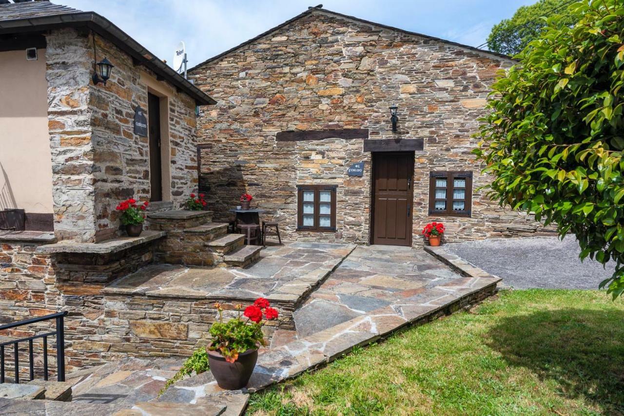Apartamentos Rurales Casa Riveras 산타 율라리아 드 오스코스 외부 사진