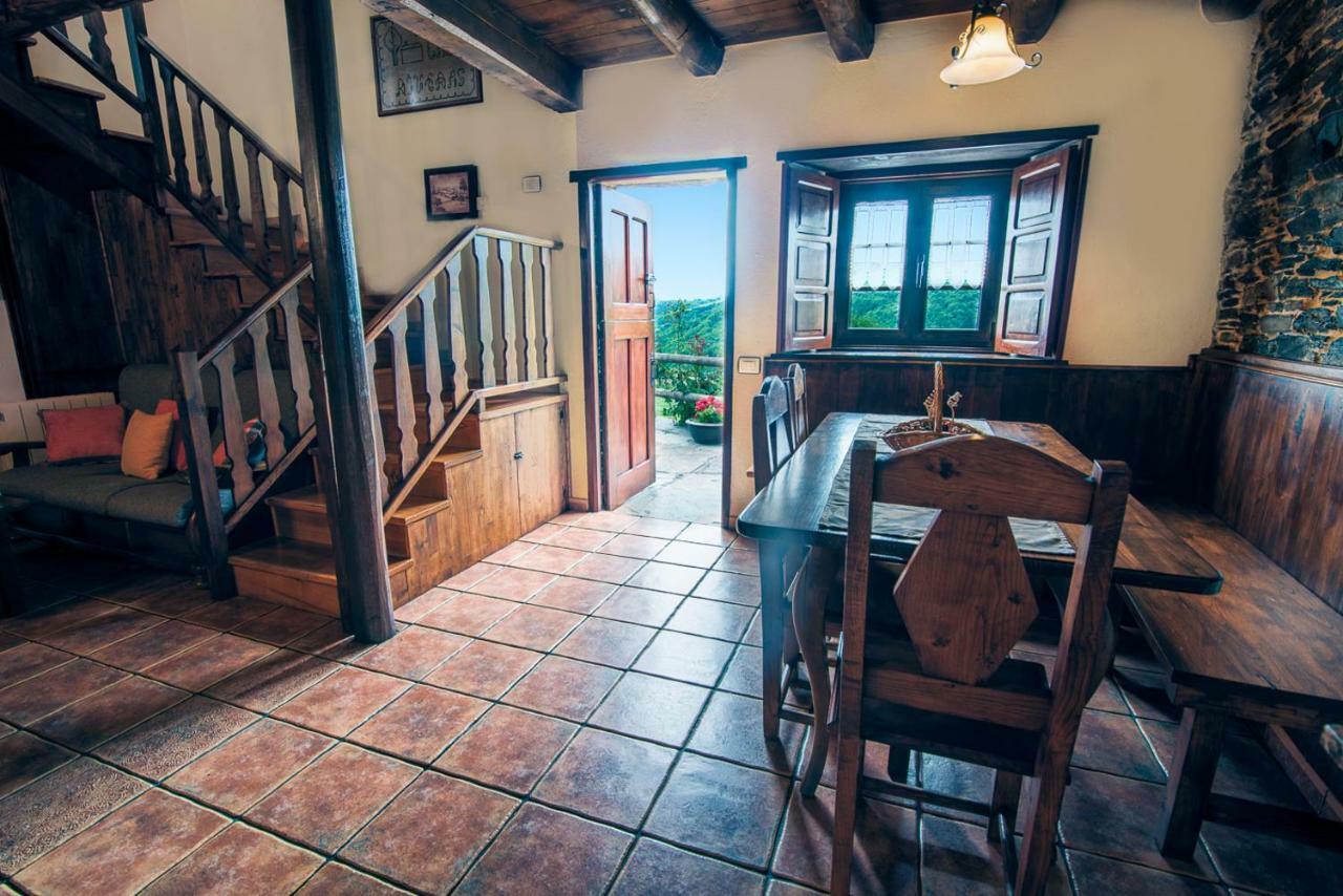 Apartamentos Rurales Casa Riveras 산타 율라리아 드 오스코스 외부 사진